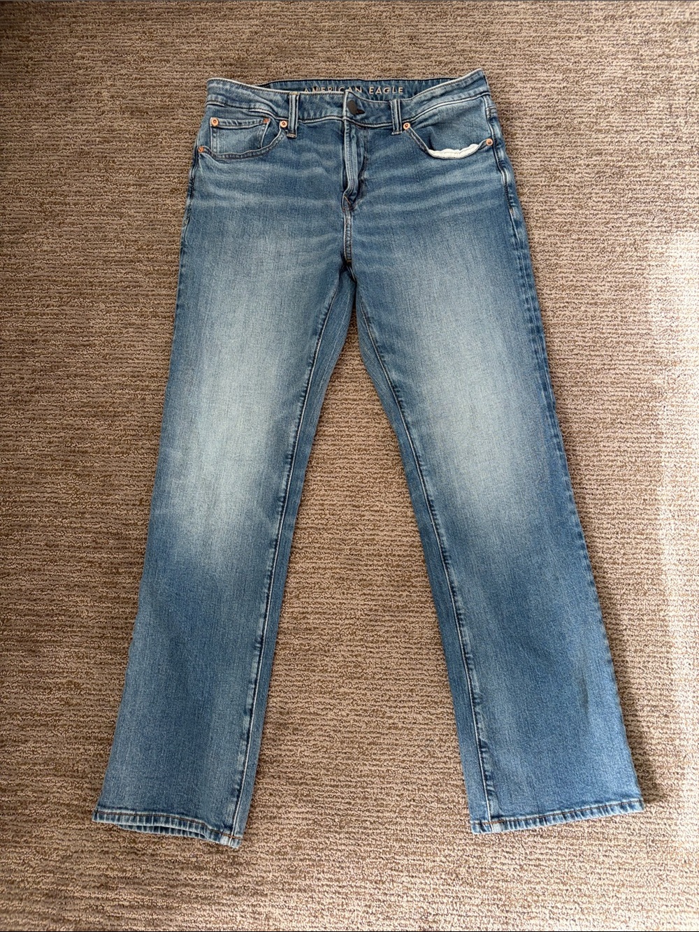American Eagle Outfitters Men’s Washed Blue Straight Jeans